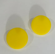 Round Studs